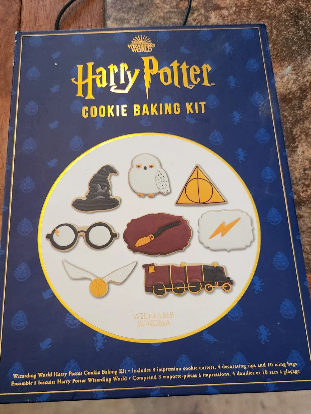 Harry Potter cookie baking kit with apron